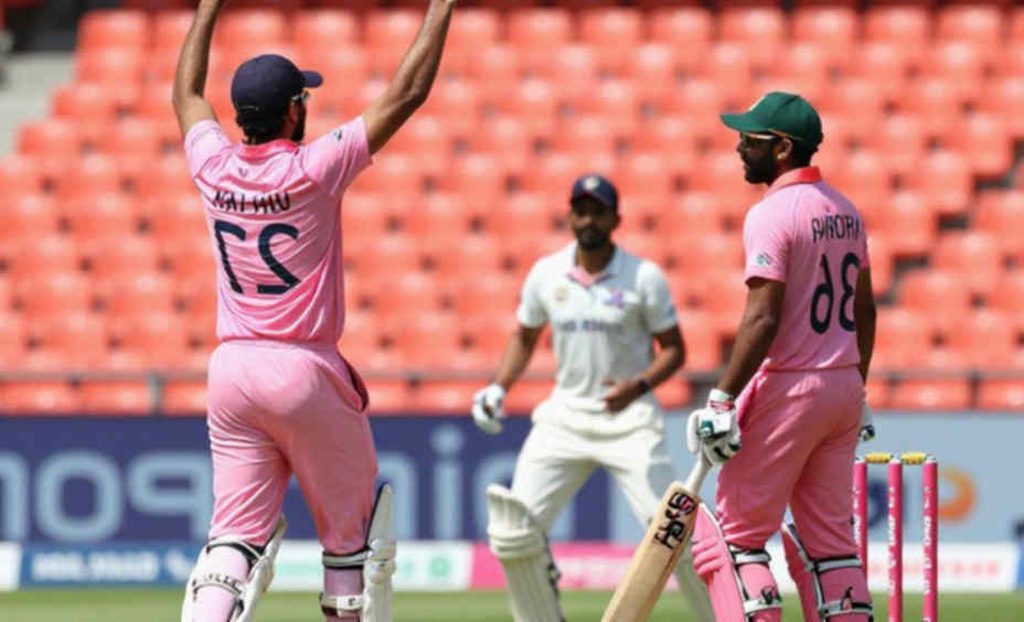 এন/এ লেখা খালি ঘর: এশীয় ক্রিকেটের তথ্যশৃঙ্খল আর ট্রান্সফার গুজবের আসল হিসাব