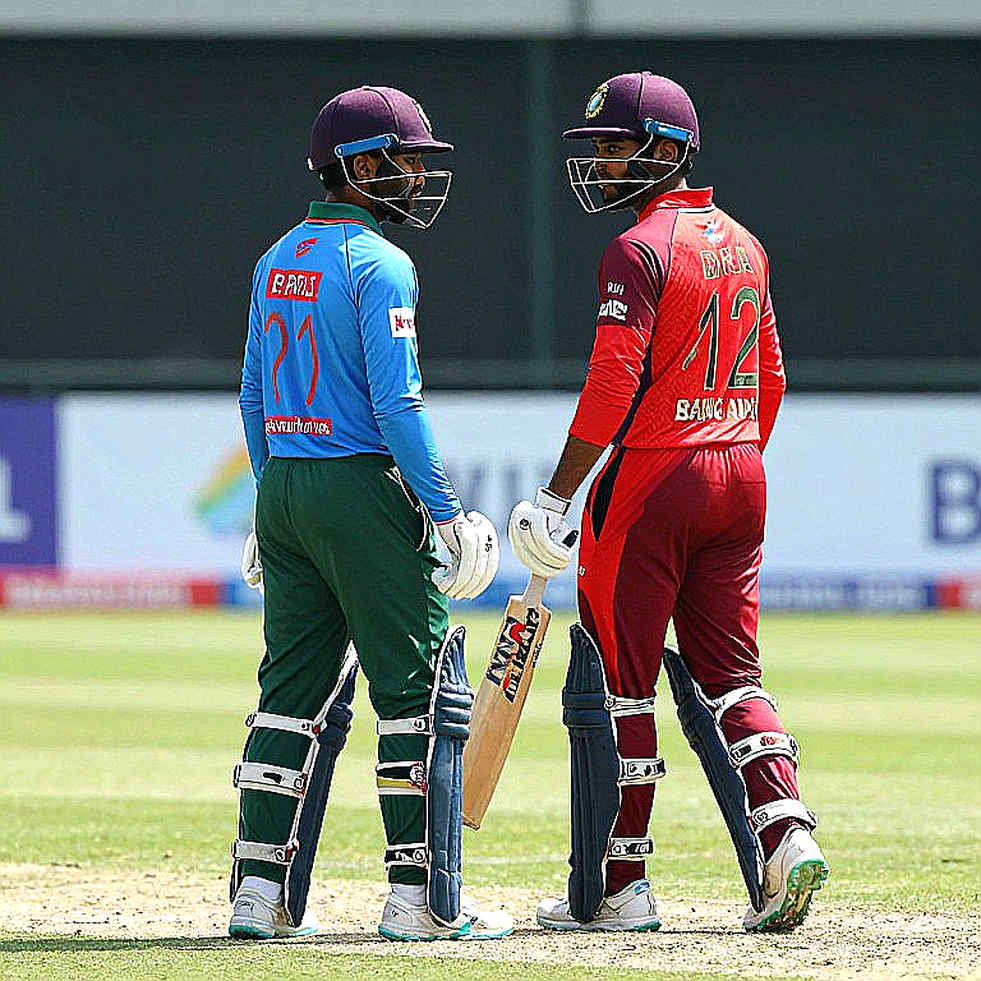 নামহীন এক বাক্য, বন্ধ দরজা: শামি-প্রশ্নে সূত্রের অর্থনীতি ও নির্বাচনের খতিয়ান