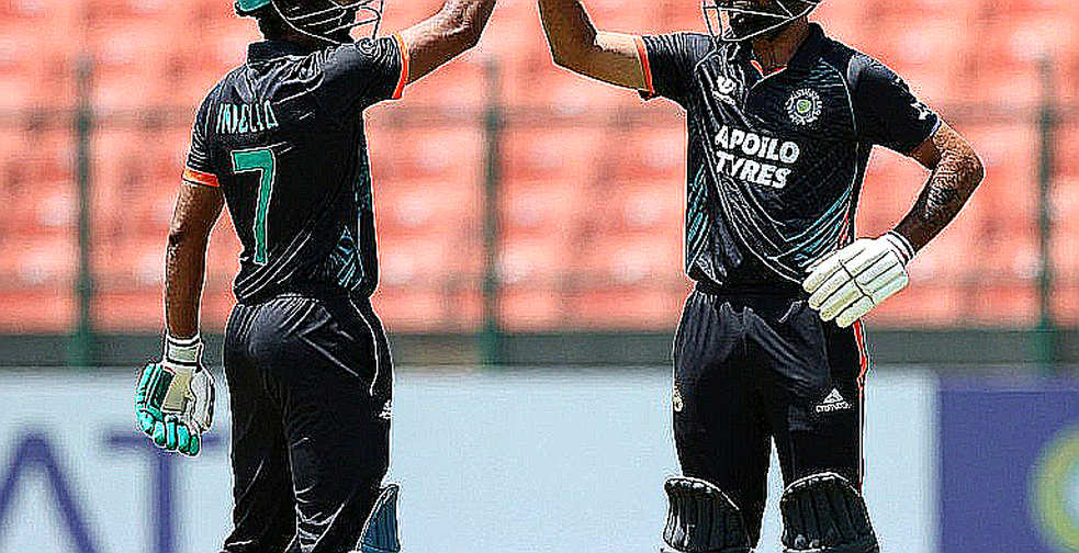 ৬৪ রানে ১০ উইকেট: মিরপুরের দ্বিতীয় সেশন যে হিসাব কখনো বলে না