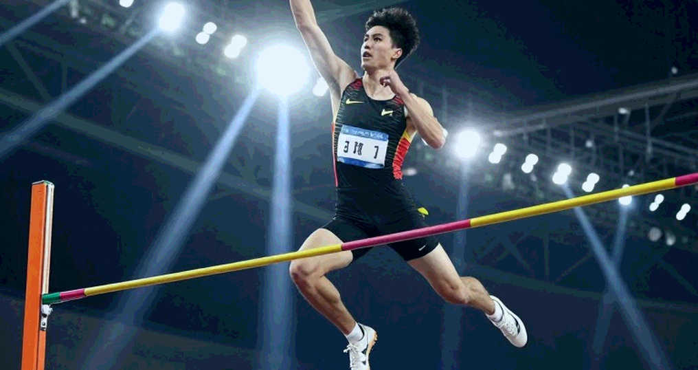 ৯.৯০-এর খাতা: বাতাসের গতি ছাড়া এশিয়ার দ্রুততম সময়টা কতটা সত্য?